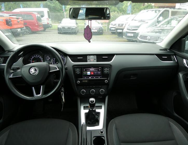 Škoda Octavia 22
