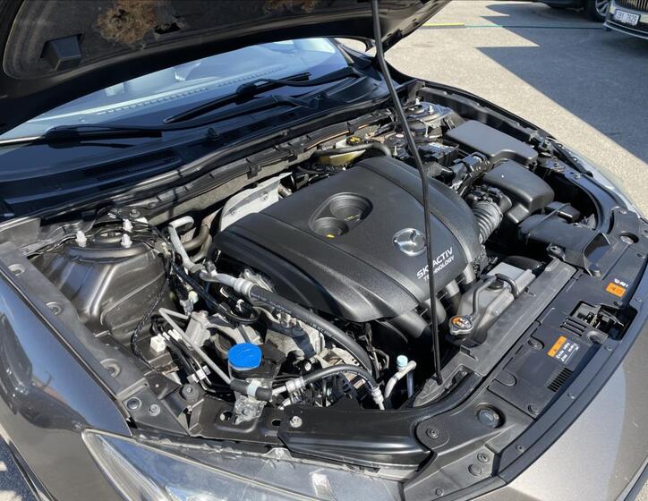 Mazda 3 40