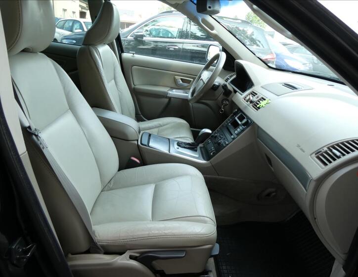 Volvo XC90 20