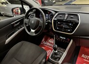 Suzuki SX4 S-Cross 13