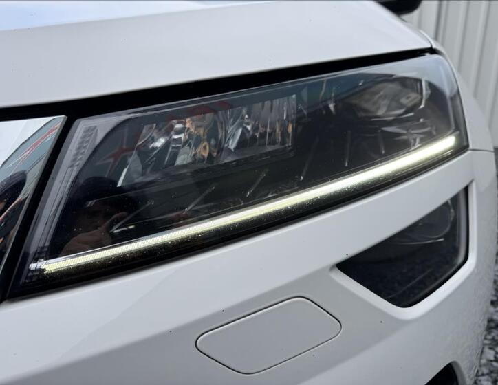 Škoda Karoq 9