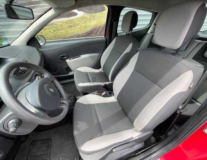 Renault Clio 9