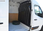 Renault Master 19