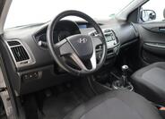 Hyundai i20 10