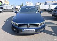 Volkswagen Passat 1