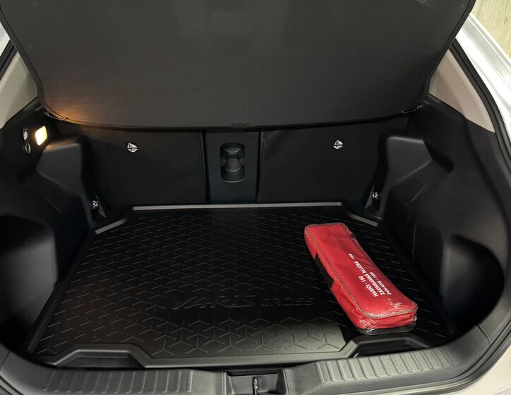 Toyota Yaris Cross 11