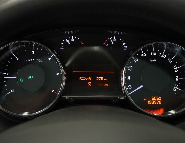 Peugeot 5008 27