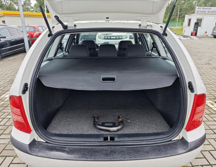 Škoda Octavia 12