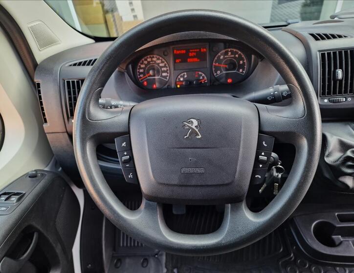 Peugeot Boxer 21