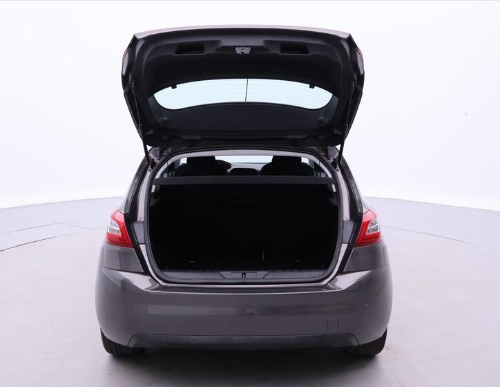 Peugeot 308 9