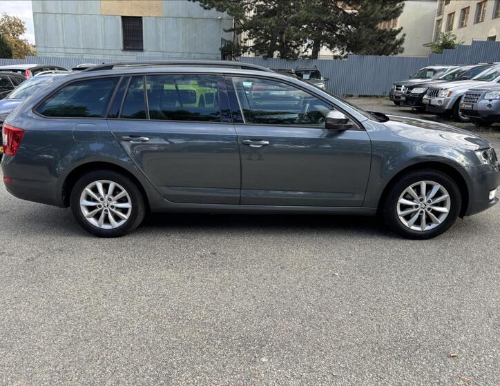 Škoda Octavia 15