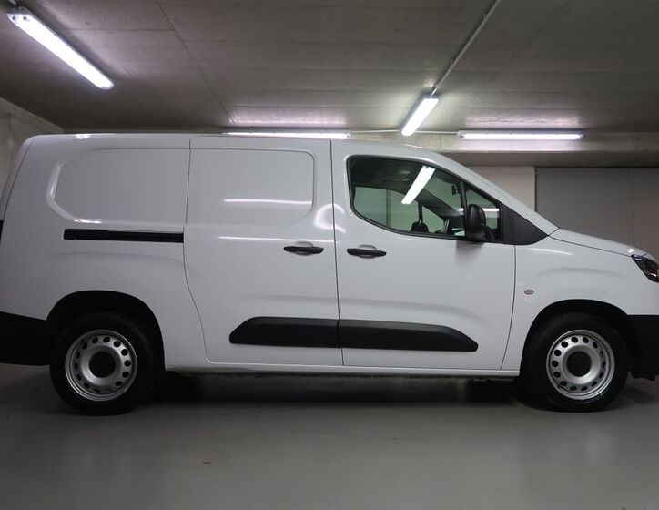 Toyota ProAce 4