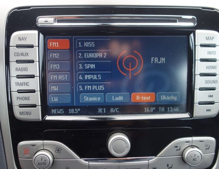 Ford S-MAX 26