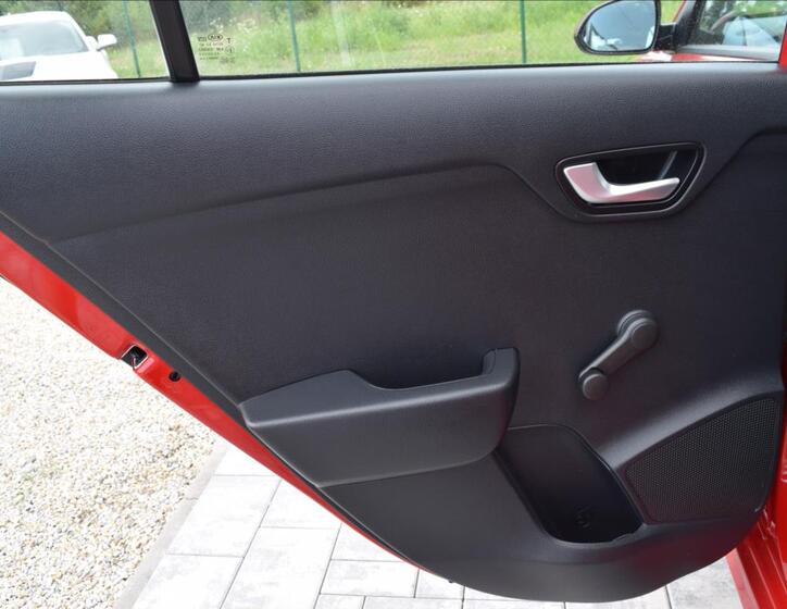 KIA Rio 25