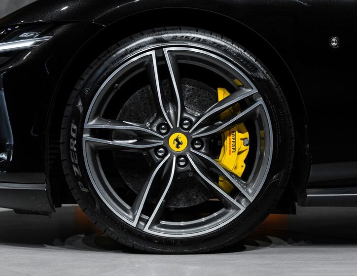 Ferrari Roma 3
