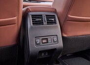 Mitsubishi Outlander 9