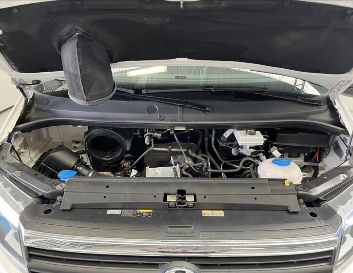 Volkswagen Crafter 23
