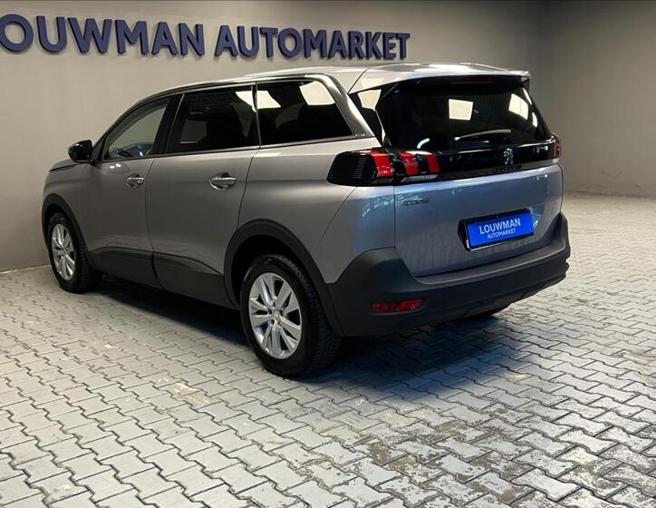 Peugeot 5008 14