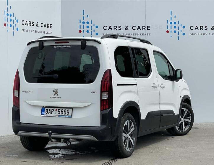 Peugeot Rifter 3