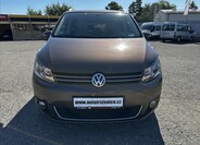 Volkswagen Touran 8
