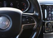 Jeep Grand Cherokee 16