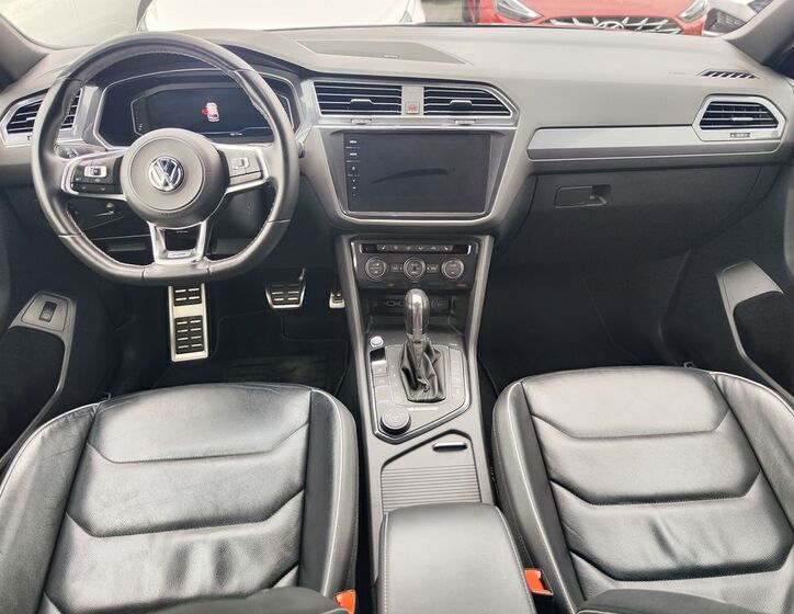 Volkswagen Tiguan 16