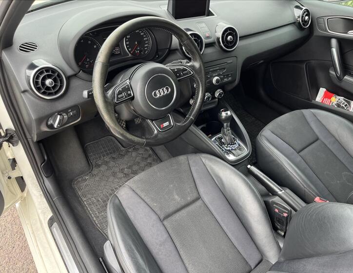 Audi A1 9