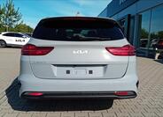 KIA Ceed 5