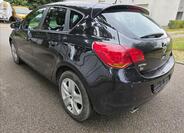 Opel Astra 4
