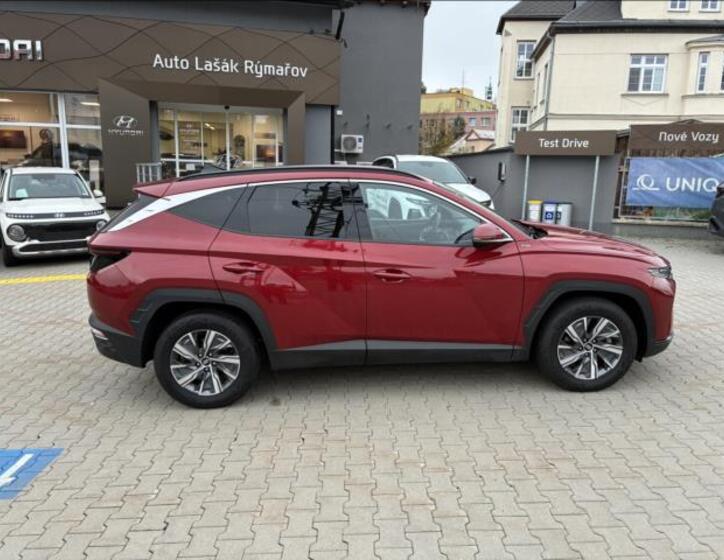 Hyundai Tucson 8