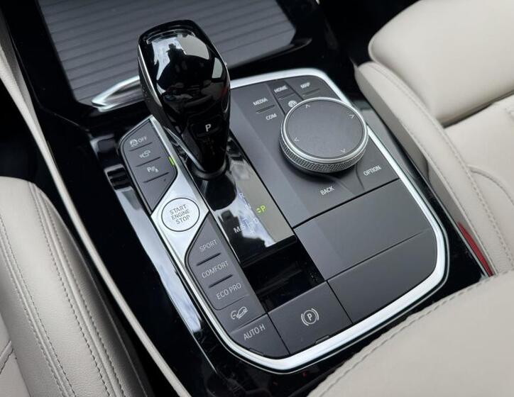 BMW X4 13
