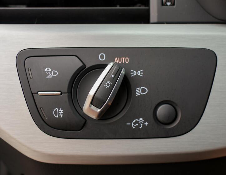 Audi A4 18