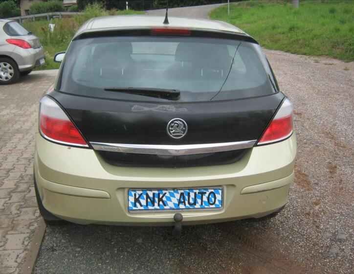 Opel Astra 5