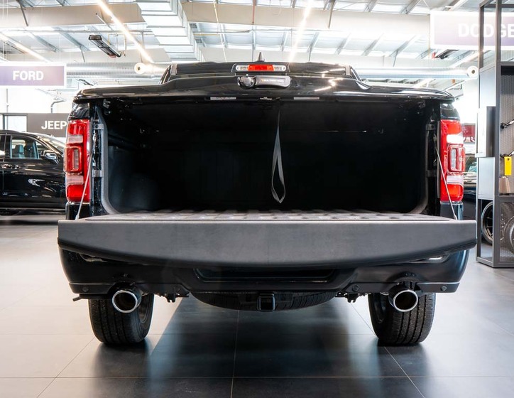 Dodge RAM 7