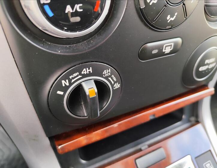 Suzuki Grand Vitara 23