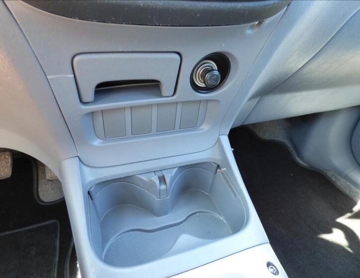 Toyota RAV4 19