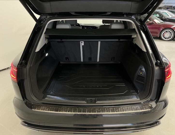 Volkswagen Touareg 29