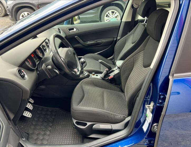 Peugeot 308 10