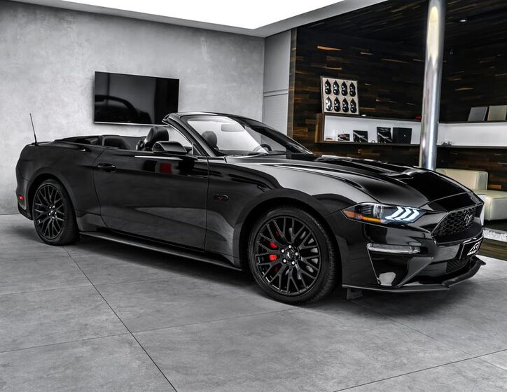 Ford Mustang 5