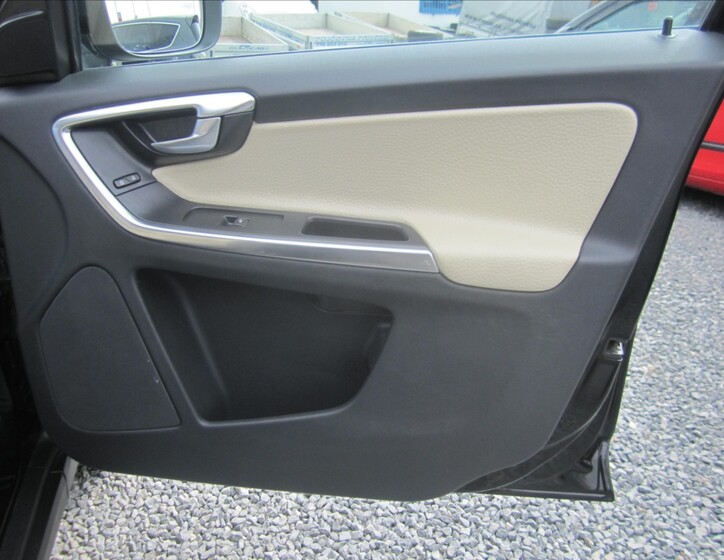 Volvo XC60 22