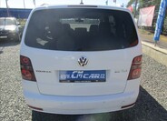 Volkswagen Touran 5