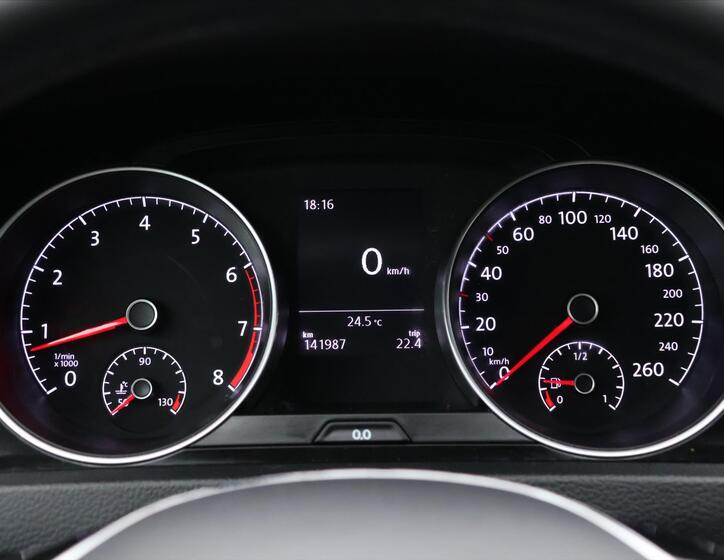 Volkswagen Golf 14