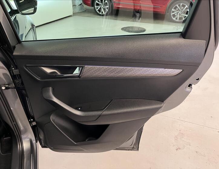 Škoda Karoq 28
