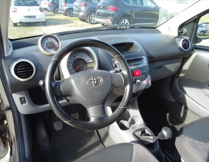 Toyota Aygo 9