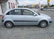 KIA Rio 4