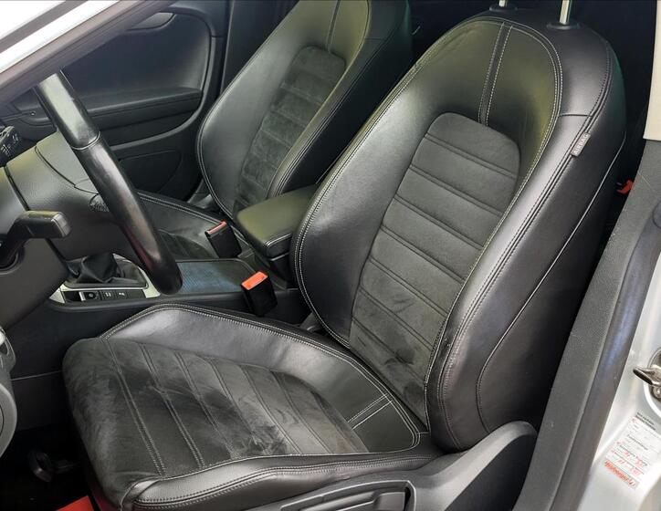 Volkswagen Passat CC 31