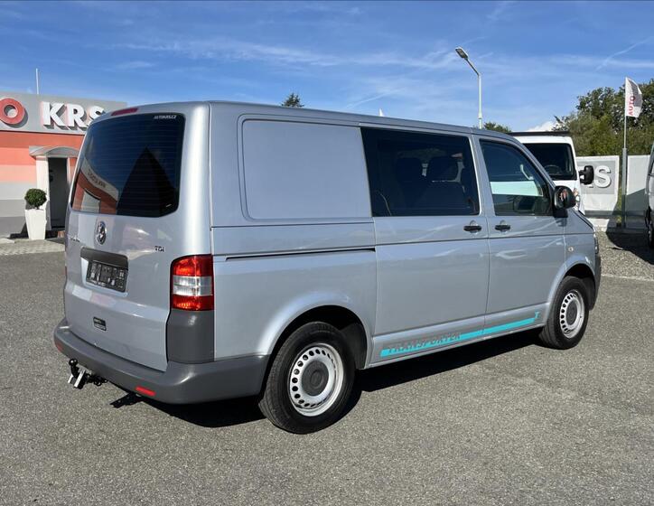 Volkswagen Transporter 4