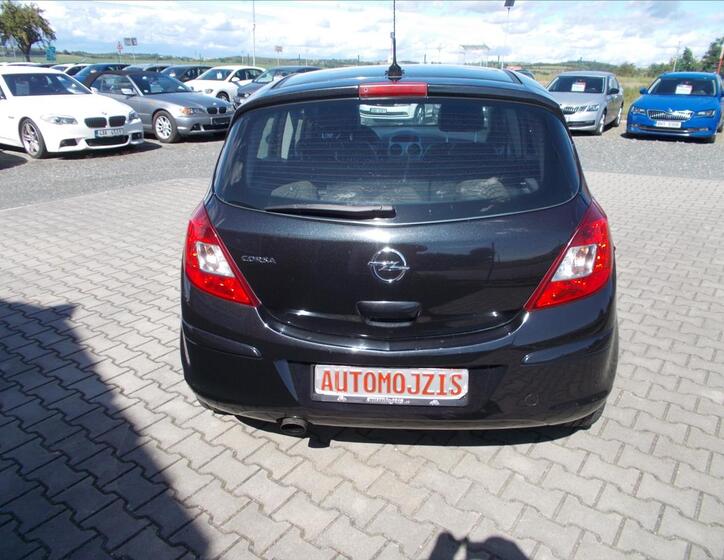 Opel Corsa 8