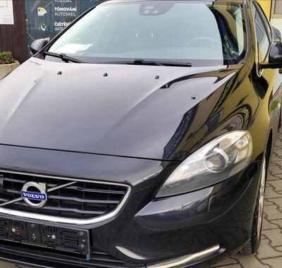 Volvo V40 3