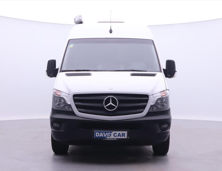 Mercedes-Benz Sprinter 2